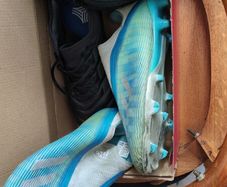 Soccer boots