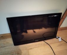 32" Samsung TV
