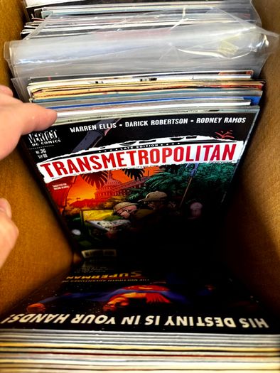 DC, Marvel Long Comic Box w 290 comics for Sale