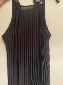 Black river island top