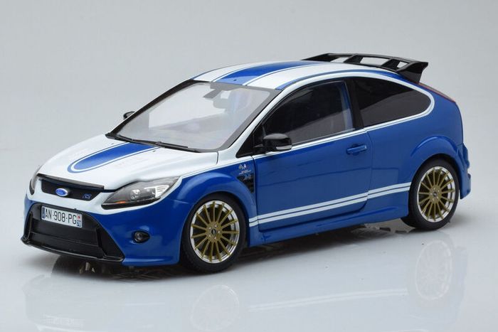Ford Focus RS mk2 Le Mans Edition 2010 New in Box 1/18