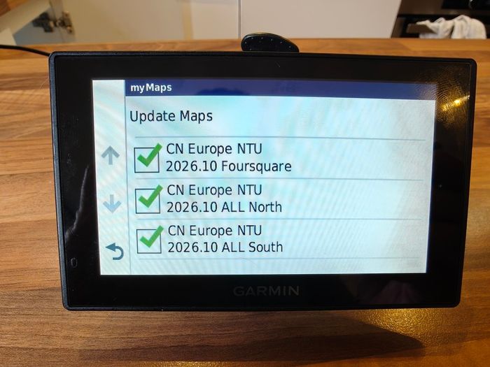 Garmin DriveAssist 50 sat nav with built-in Dashcam - Lifetime 2026 ALL Europe map