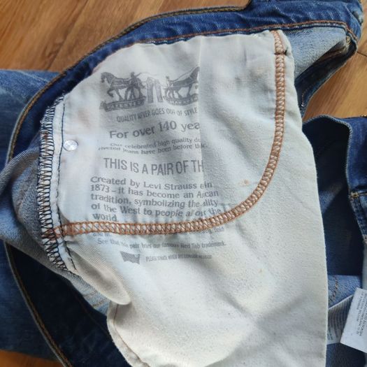 Levis 511 Jean Shorts (W40)
