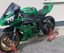 Race bike