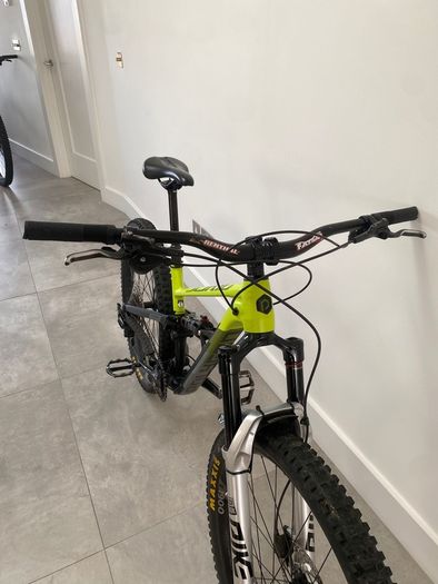 Polygon Suski D7