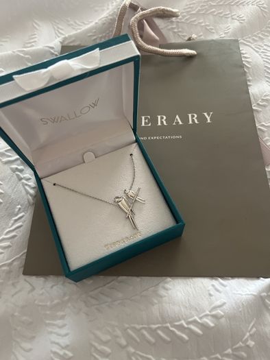 tipperary swallow necklace