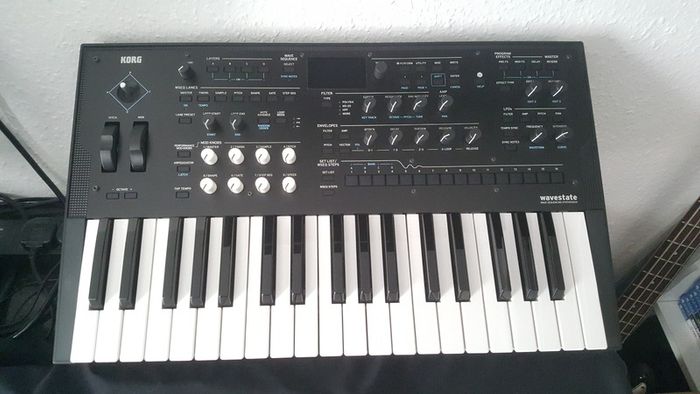 Korg Wavestate MK1 - 37-key Wave sequencing synthesizer