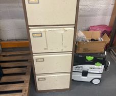 Filing cabinet 4 drawer no key