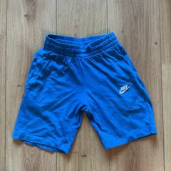 Boys Nike Shorts 8-10years