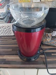 popcorn maker