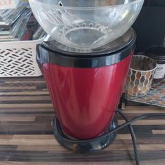 popcorn maker