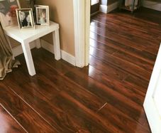 flooring 12.3mm laminated high gloss free delivery 100+ sq metres
