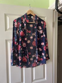 H&M flower blouse