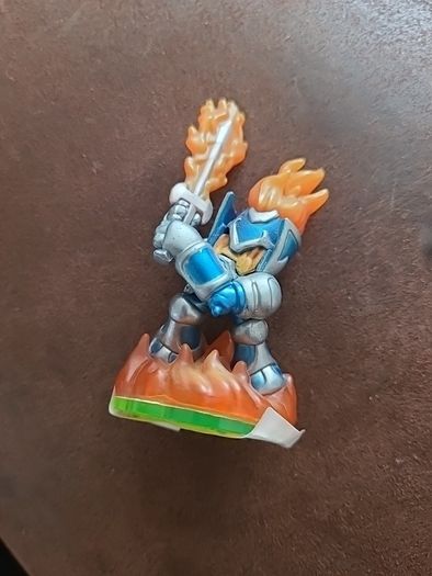 SKYLANDERS   Postage Available