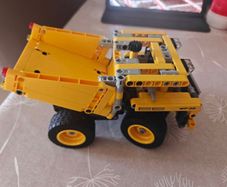 LEGO Technic 42035 Mining Truck - 100% Complete