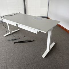 Konig and Neurath TALO.S German commercial-grade electric sit stand desk