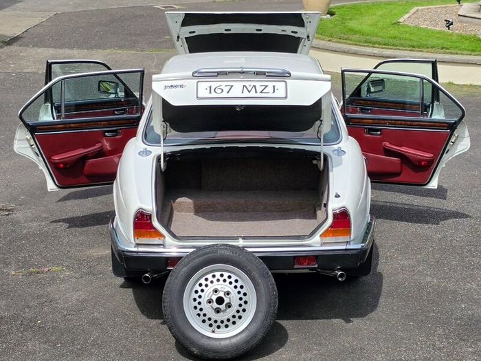 Jaguar XJ 1980 (Perfect wedding car)