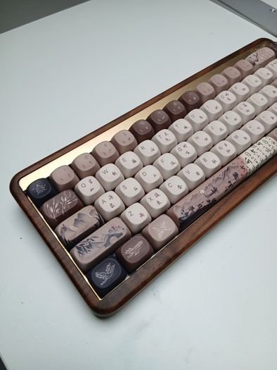 Akko Wooden Mechanical Keyboard MU01