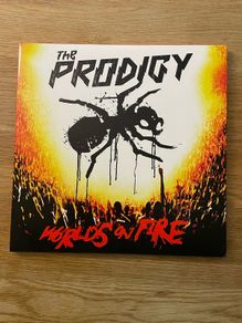 The Prodigy - Worlds On Fire - 2 x 12" Gatefold LP - Live @ Milton Keynes Bowl July 24 2010 - 2020 Cooking Vinyl HOSPLP4