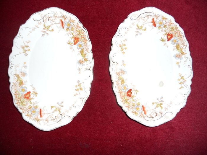 4 Antique "Osbourne/B.M&T" Service Plates.