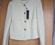 Massimo Dutti cream ladies short jacket  BNWT size XS