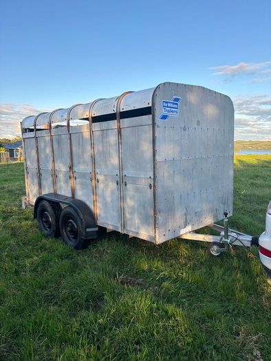 12x6 Ifor Williams cattle box
