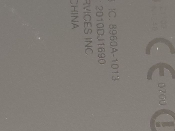 Amazon Kindle, Model No. D00901, Needs new Battery I think, not coming on