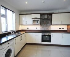 Fitted kitchen