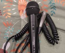 Phonic DM 680 Dynamic Microphone + Cable