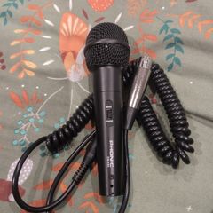 Phonic DM 680 Dynamic Microphone + Cable