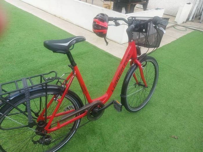 ladies bicycle