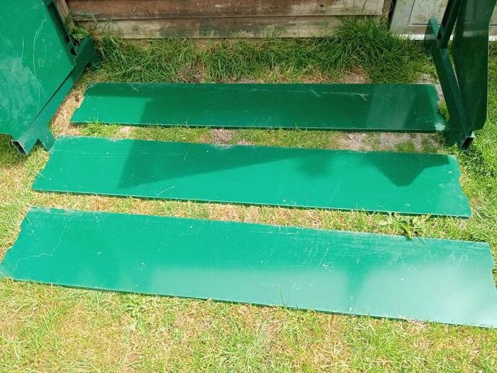 Heavy duty shelving