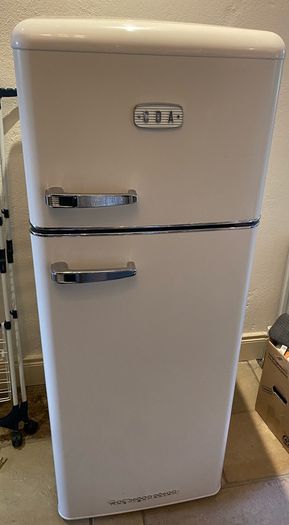 Fridge freezer - great condition