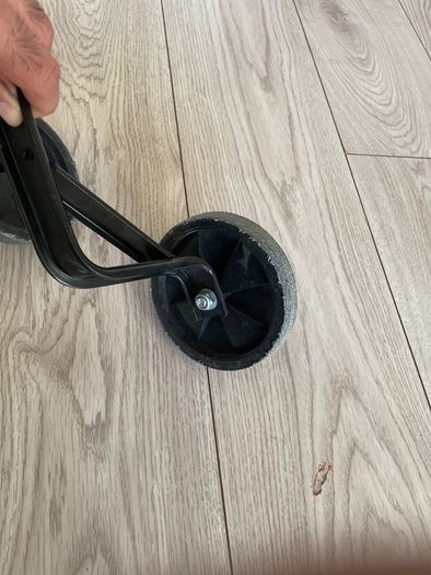 Bicycle training wheels