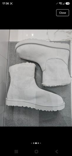 Genuine UGG classic zip it mini boot