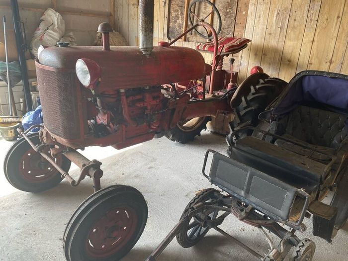 Farmall Cub International Tractor