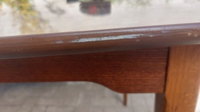 Fabulous Original Mid-Century Modern Extendable Dining or Kitchen Table For Four to Six People, Very Good Condition, Chairs NOT Included