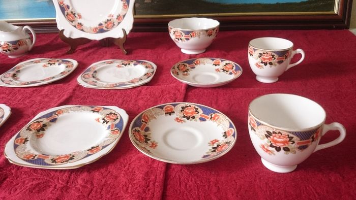 Vintage Plant Tuscan Imari 15 Piece Gold Gilt Tea Set For 4 Person Setting Made In England