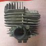 Suzuki TS250 Cylinder head Barrel + 1.00 piston Image 4