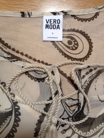 Vero Moda flowy summer dress