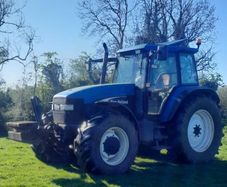 New Holland Tractor 8360