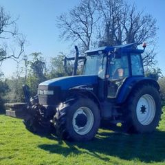New Holland Tractor 8360