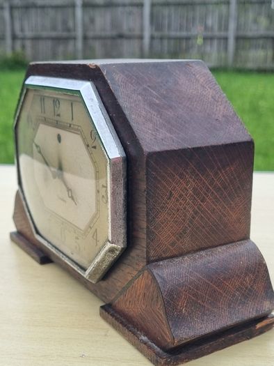 Genalex - British Art Deco Mantel Clock