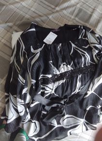 Ladies Top.