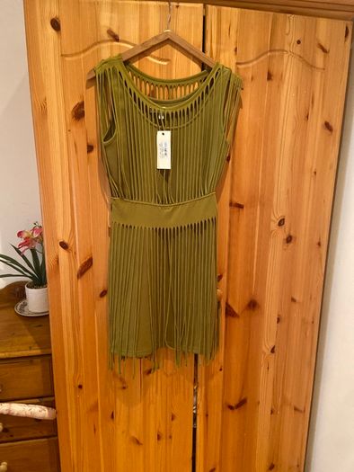 Green dress size 8