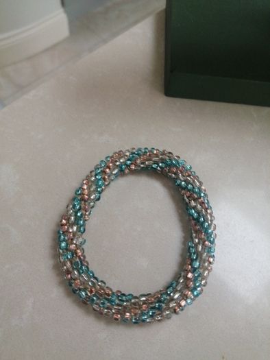 Handbeaded bracelet