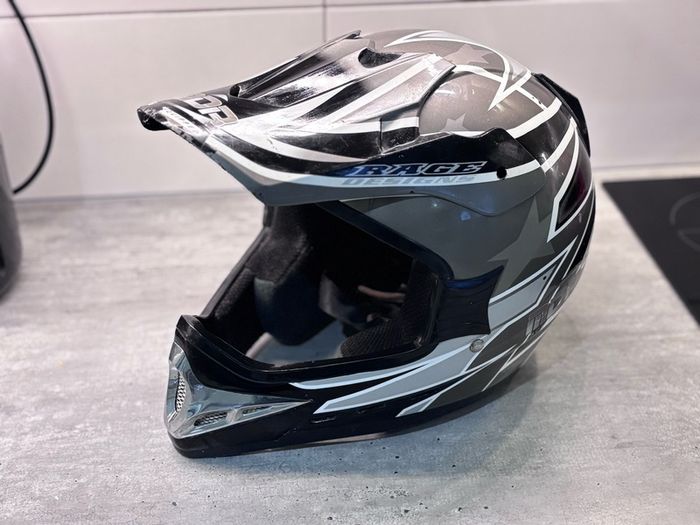 Motocross helmet
