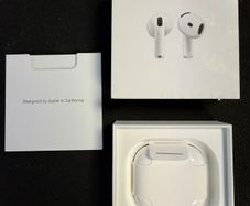 Apple AirPods 4