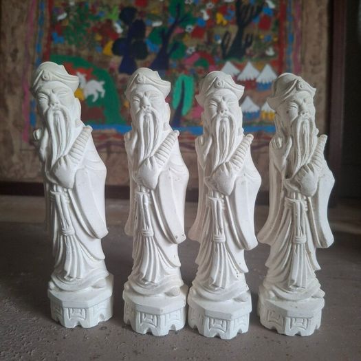 Vintage Chinese Figural Chess Pieces