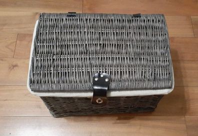 Wicker Storage Basket with liners
